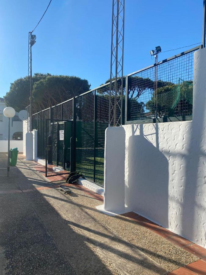 Apartamento La Almadraba Chiclana de la Frontera Exterior photo